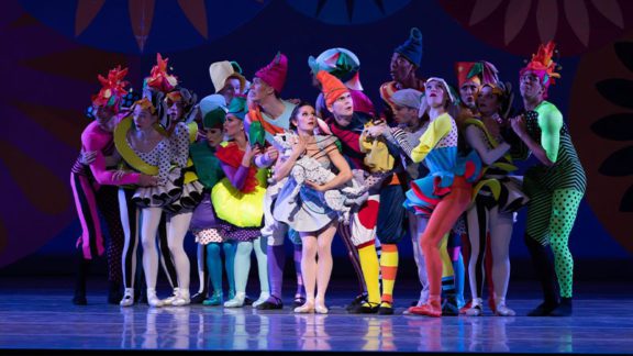 'Spectacular' Review for Cincinnati Ballet's The Wizard of Oz