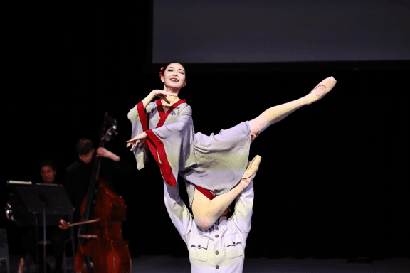 A still photo from Madam Butterfly.